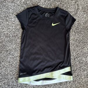Nike Dri-fit T-shirt